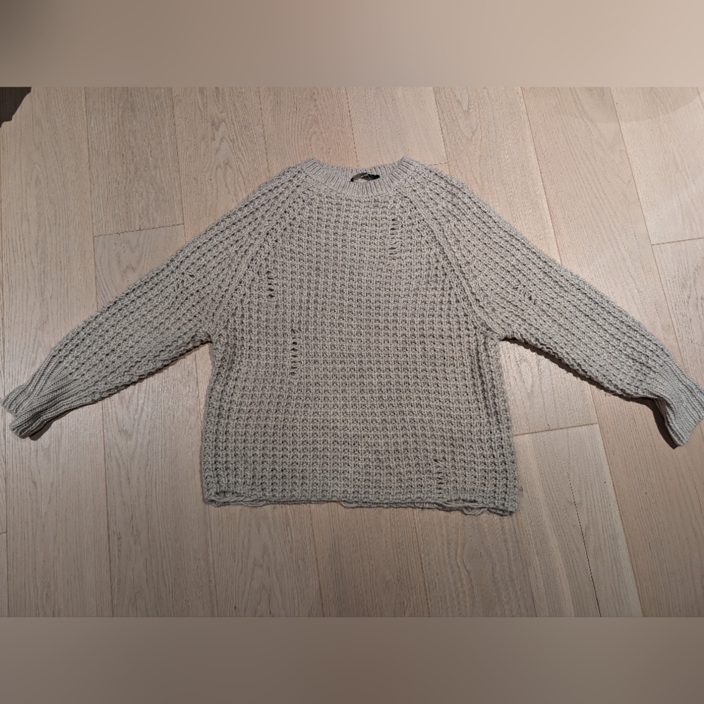 Zara Distressed Oversized Knit Sweater. Size small. Like new.